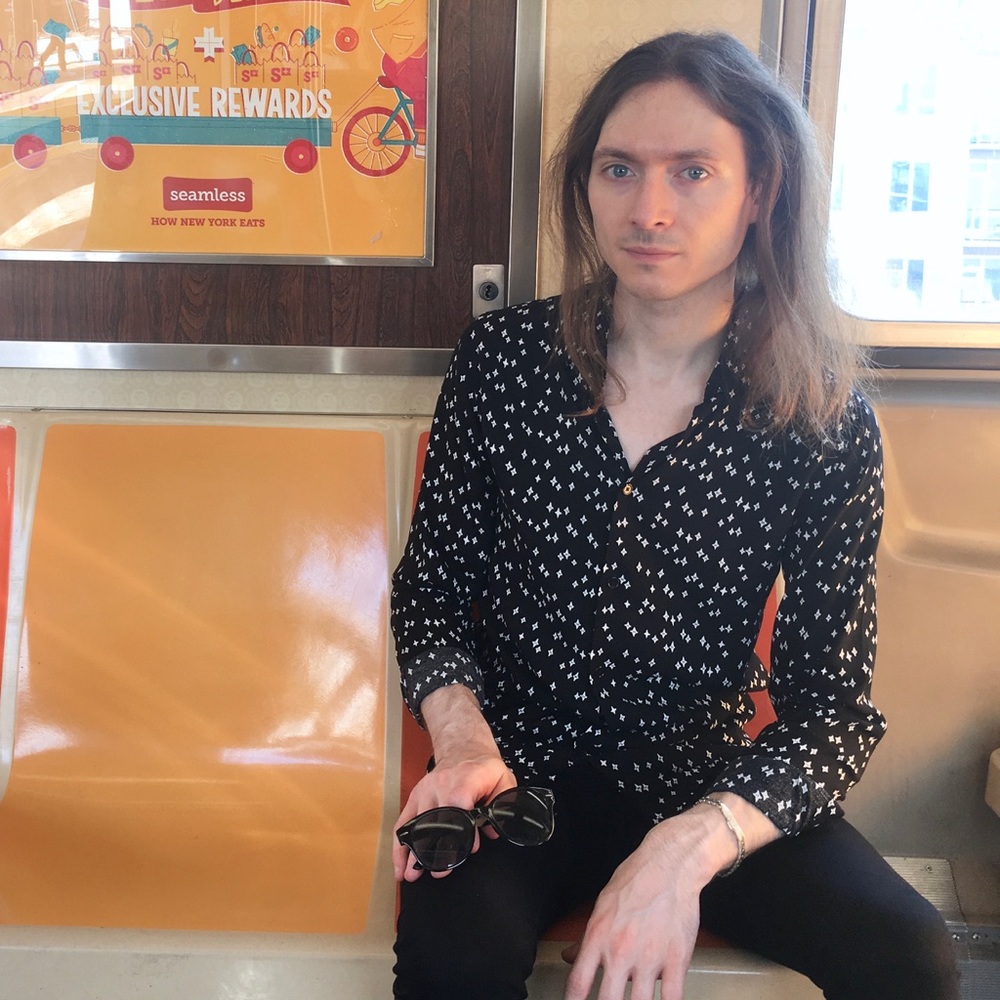 Meet your Posher, Alex